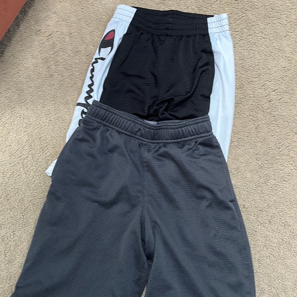 2 Champions shorts